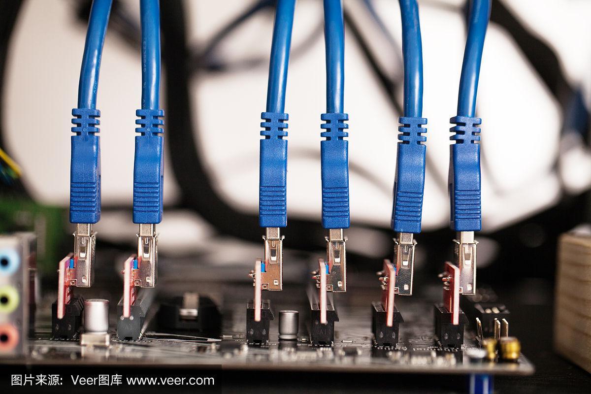 美国参议院两党为何在加密货币监管谈判上陷入停滞？